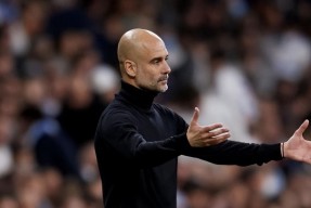 爱游戏平台-1617曼城阵容