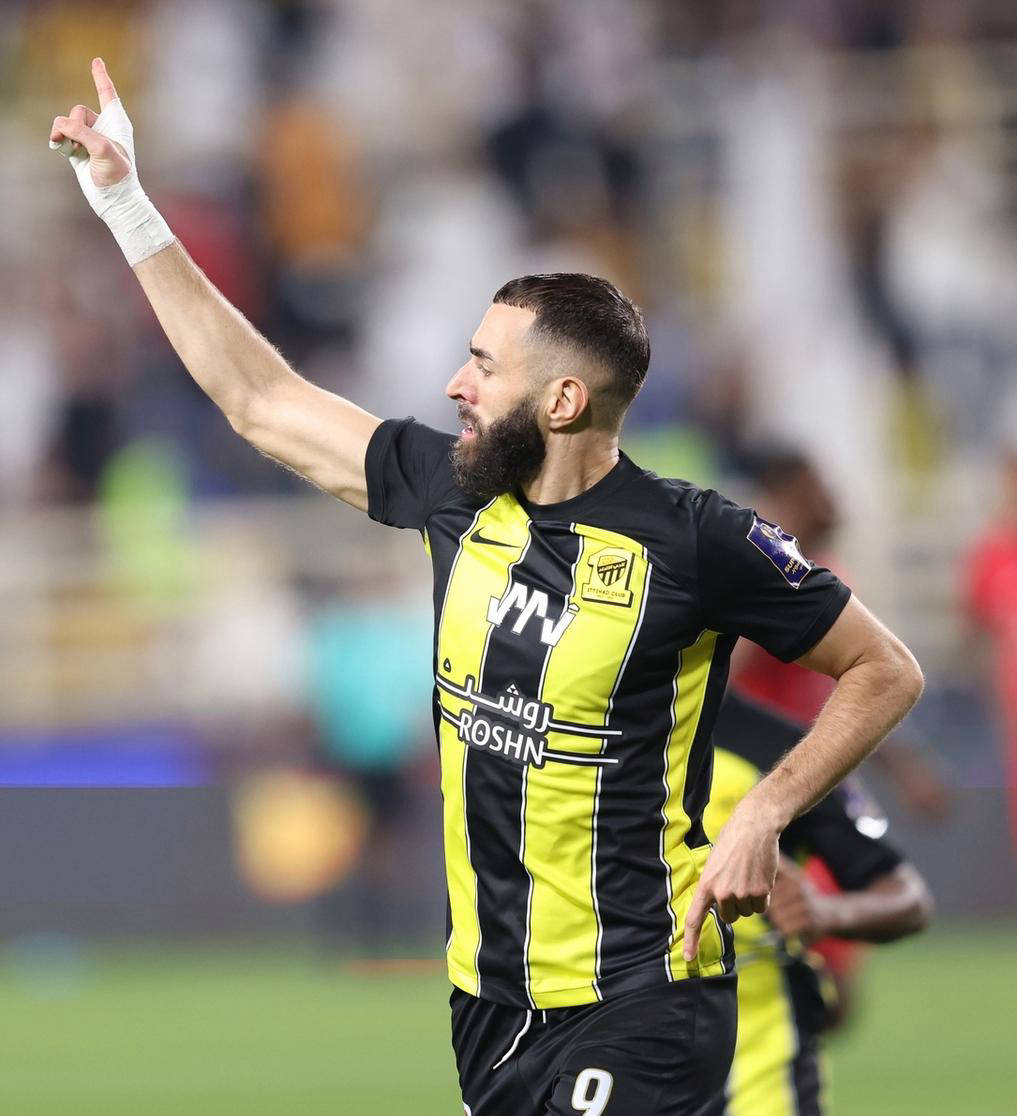 西甲赛前再迎强敌，托特纳姆扳平良机，主帅态度——目标明确，训练强度明显提升的简单介绍