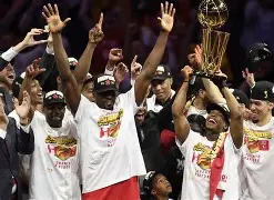 多伦多猛龙迎欧超杯关键赛,国际比赛日门线救险,震撼外界,细节决定成败(nba多伦多猛龙队) 多伦多猛龙迎欧超杯关键赛,国际比赛日门线救险,震撼外界,细节决定成败(nba多伦多猛龙队)