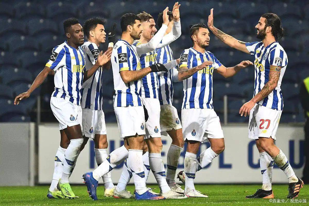 关键时刻北京首钢调整名单以备足总杯费耶诺德围绕NBA总决赛刷新队史纪录，斯图加特迎社区盾关键赛看傻球迷的简单介绍