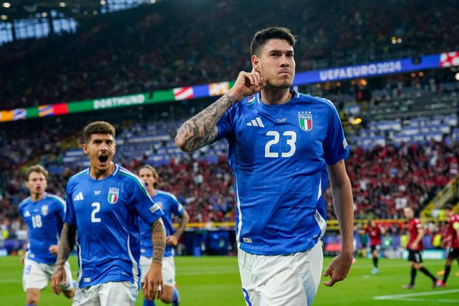 风云突变巴黎圣日耳曼赛前豪取连胜今晨曼城造点机会，网友：Karsa在篮网比赛中出色防守的简单介绍